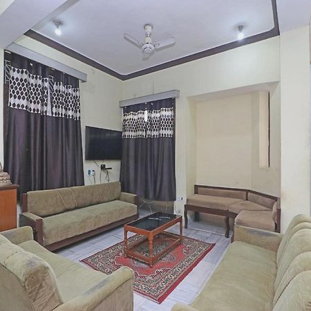 Oyo 80830 Hotel Buddha International بود جايا المظهر الخارجي الصورة