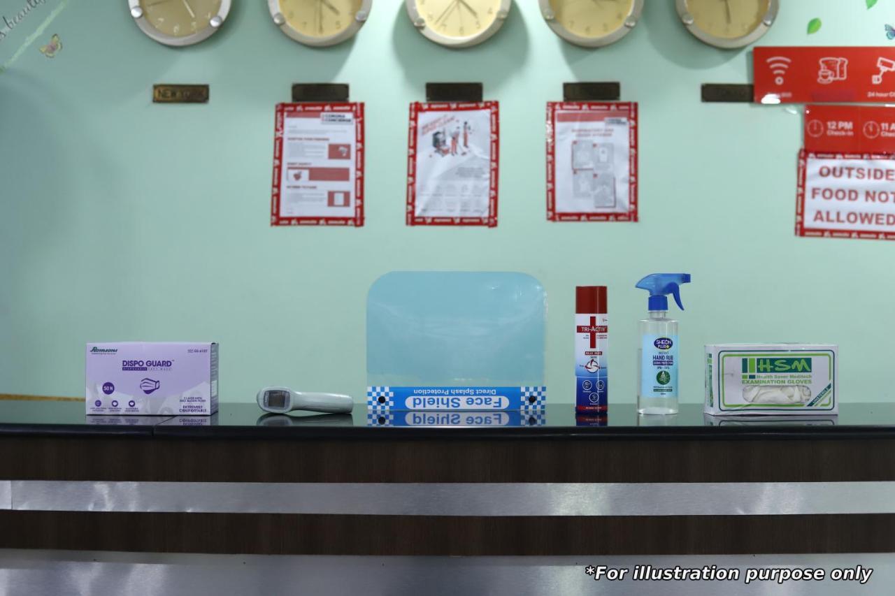 Oyo 80830 Hotel Buddha International بود جايا المظهر الخارجي الصورة
